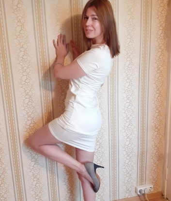 Захватывающие моменты в Москве - это то, что я предлагаю тебе! Мои нежные и опытные руки смогут удовлетворить все твои сокровенные желания. У меня безграничная энергия и я готова подарить тебе незабываемую ночь. Отзывы обо мне свидетельствуют о моей незаурядной магии и тонкой технике соблазнения. Посмотри мои фото и увидишь, какая я сексапильная и соблазнительная. Живу в Москве, Москва - моя страстная столица, где я доставлю тебе наивысшее удовольствие. 🌟➕💋 14363, 44 года